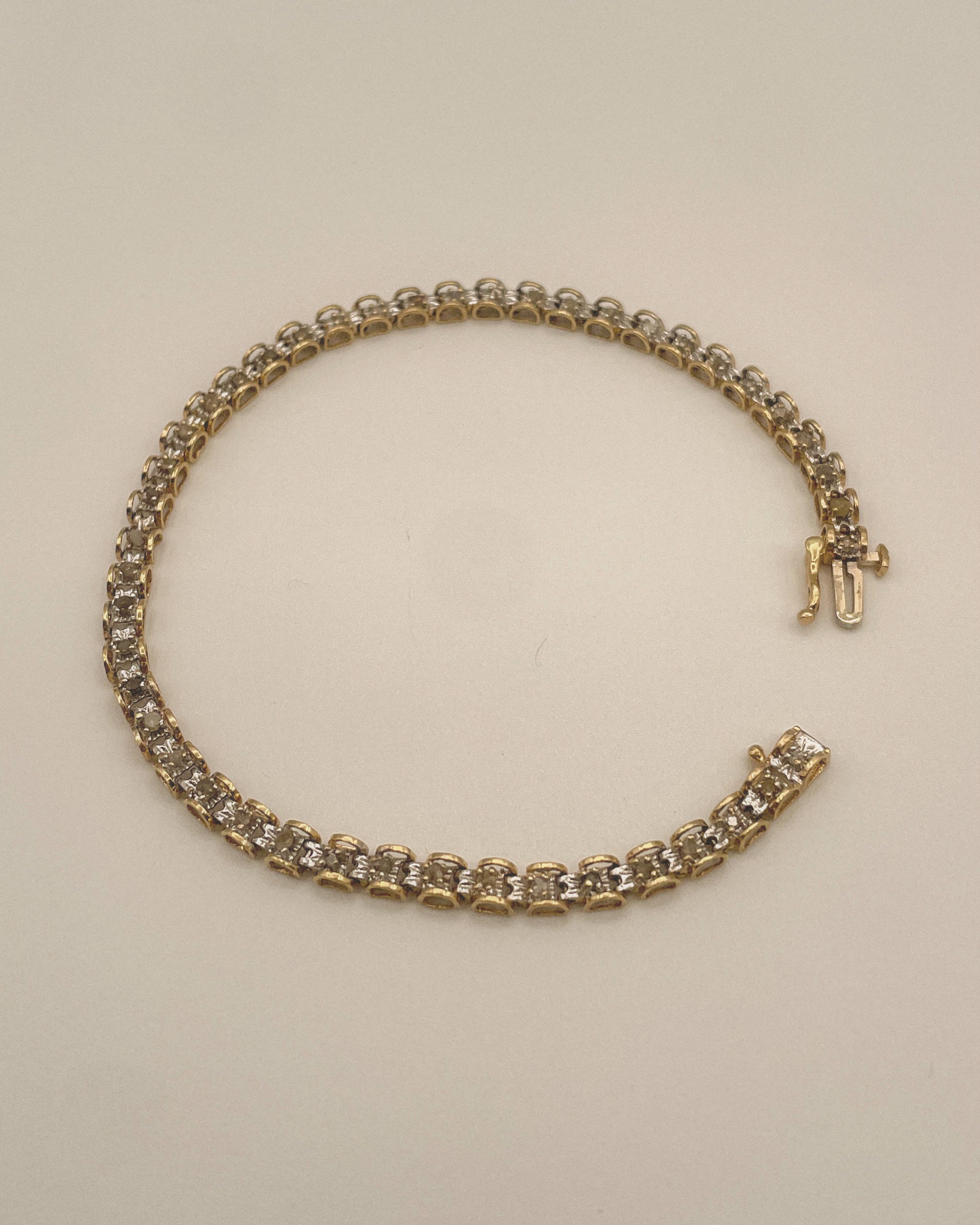 Textured Chain Bracelet