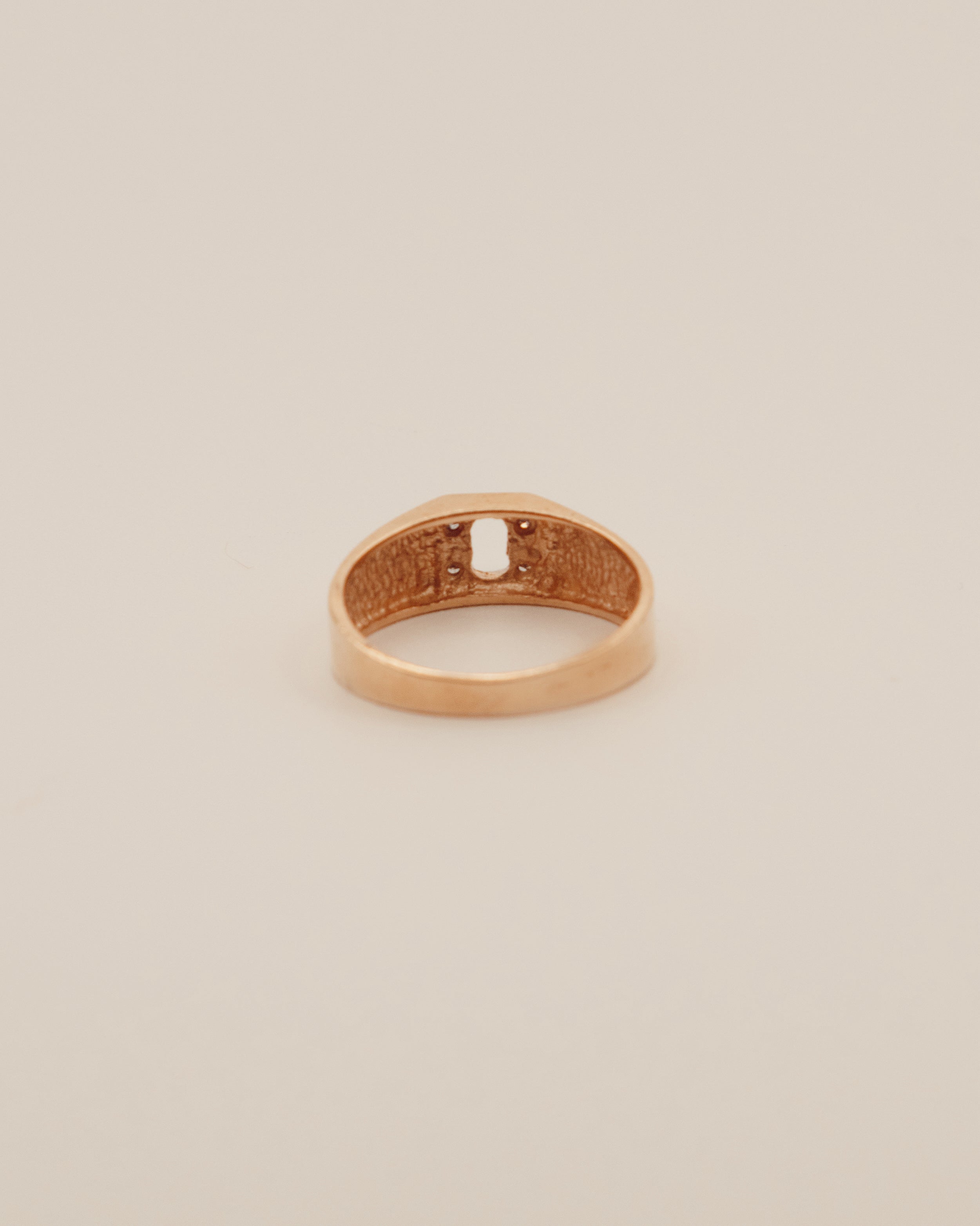 Cut Out Signet Pinky Ring